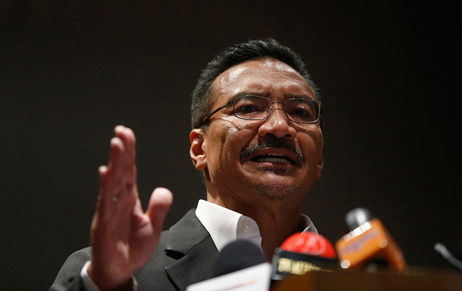 Click to enlarge Malaysia's Defence Minister Hishammuddin Hussein