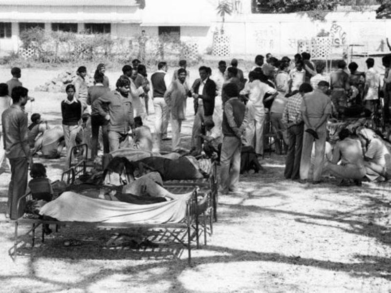 Click to enlarge Victims of the Bhopal tragedy