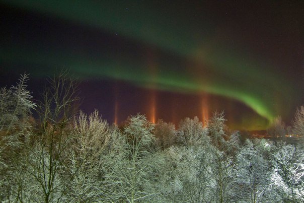 Auroro light pillar