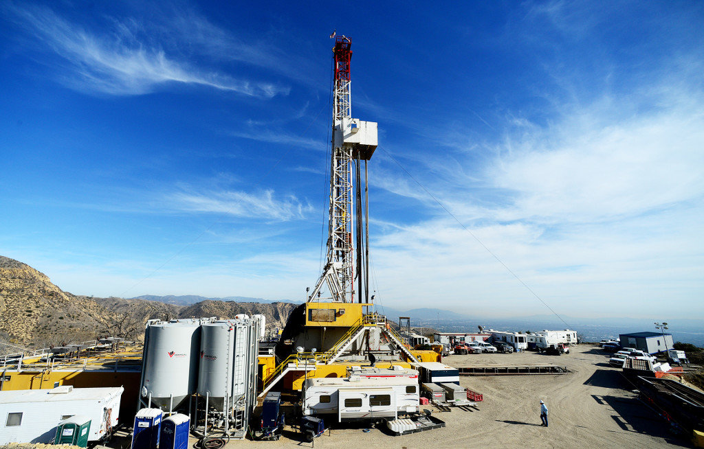 Natural gas rig