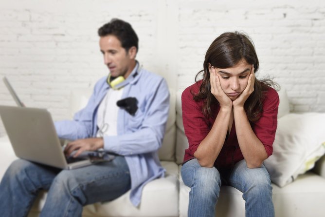 technology, avoidance, internet
