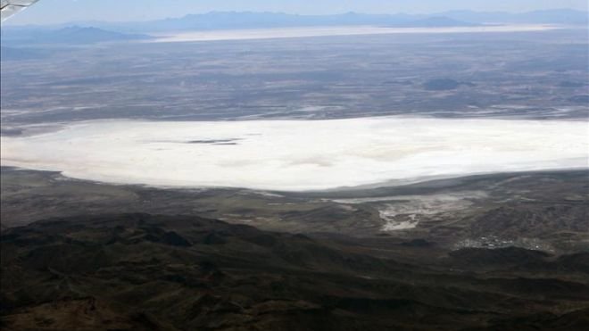 Click to enlarge Dried up Lake Poopo, Bolivia