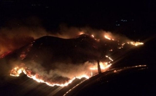 Click to enlarge Ventura California wildfire