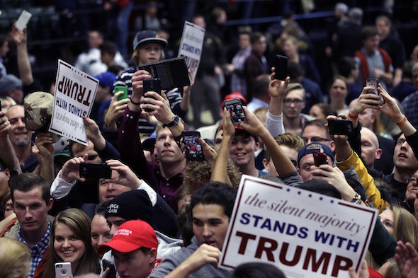 american public crowd
