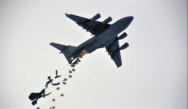 Plane drops Foreign military aid