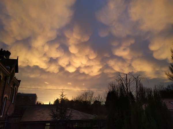 Click to enlarge Mammatus clouds