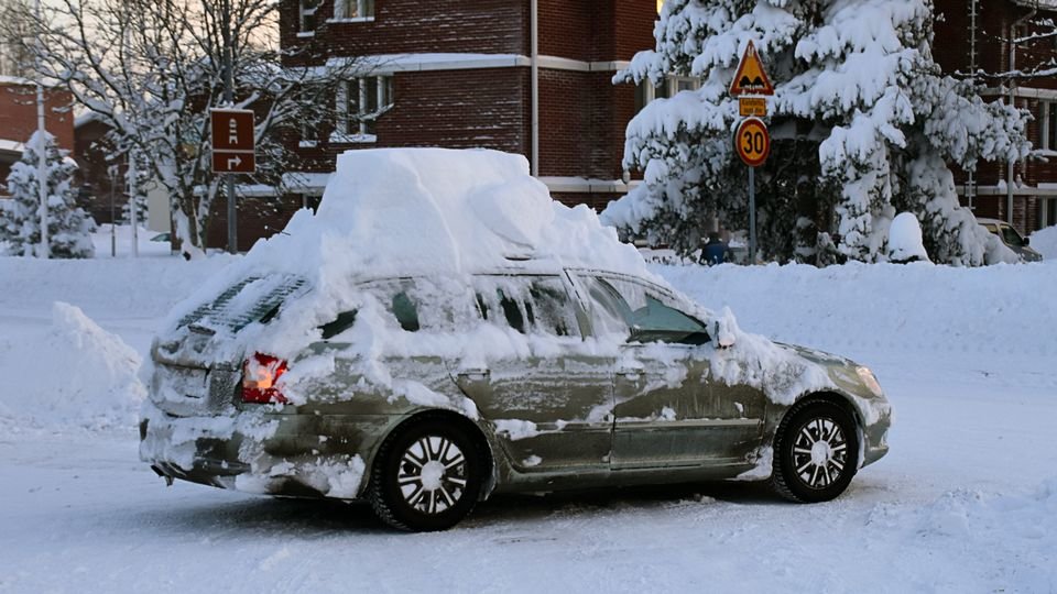 Snow on car