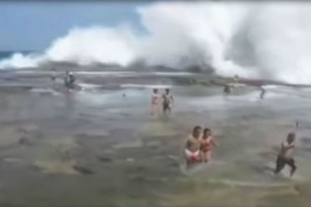 Giant wave