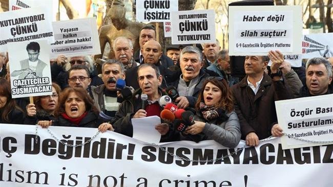 Click to enlarge turkey journalists