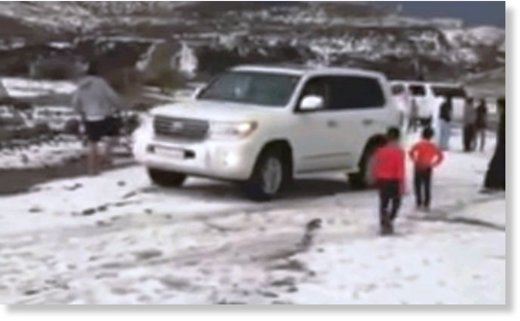 Snow on the road to Mecca