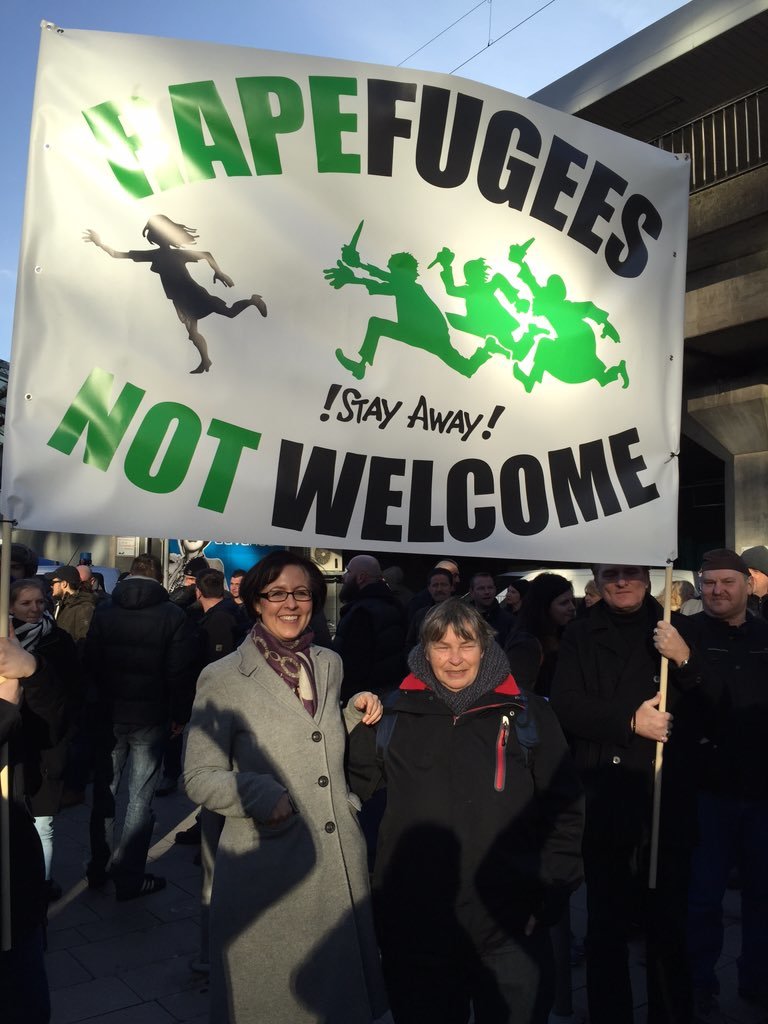 Click to enlarge refugees germany