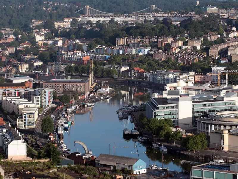 Bristol hum
