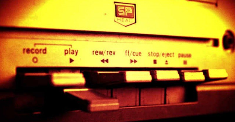 Click to enlarge tape player