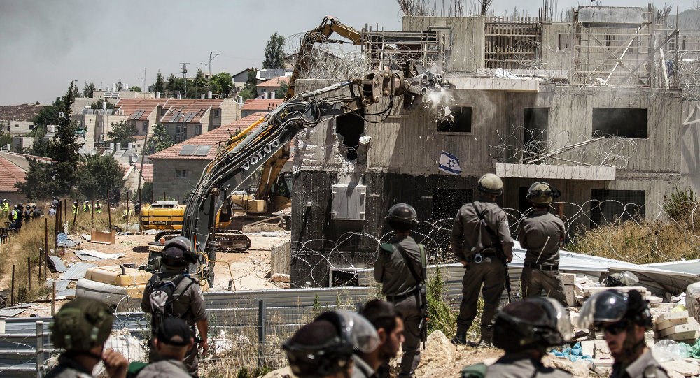 Click to enlarge Israel seizes land destroys houses