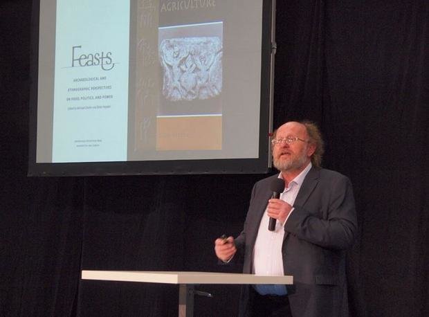Dr. Klaus Schmidt
