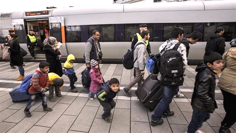 Sweden train folks