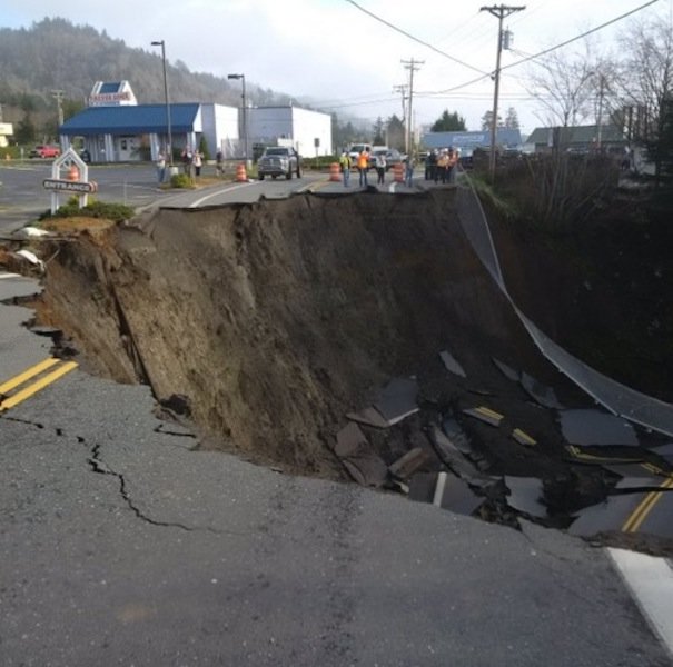 Oregon sinkhole