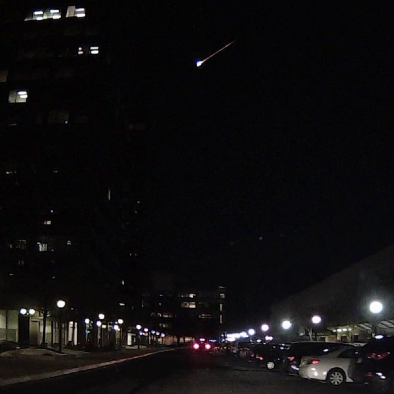 Click to enlarge Fireball over DC