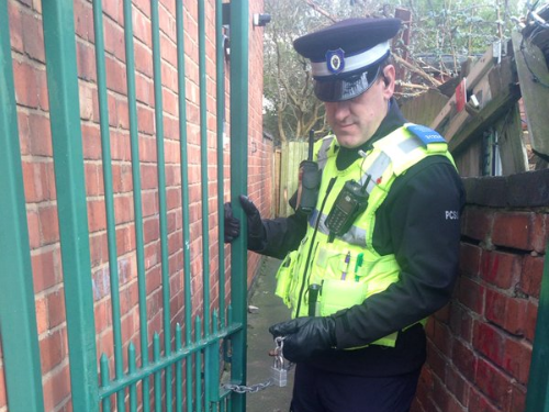 Click to enlarge UK cop
