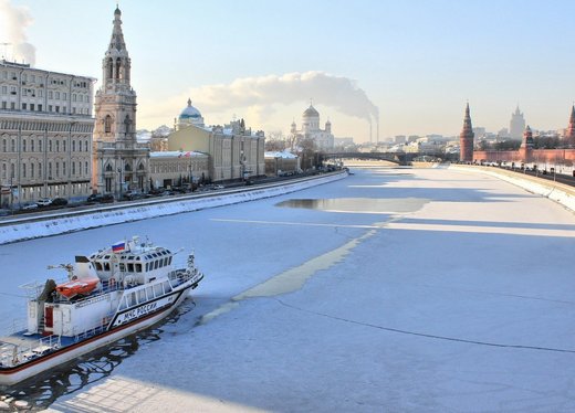 Click to enlarge Ice break Russia