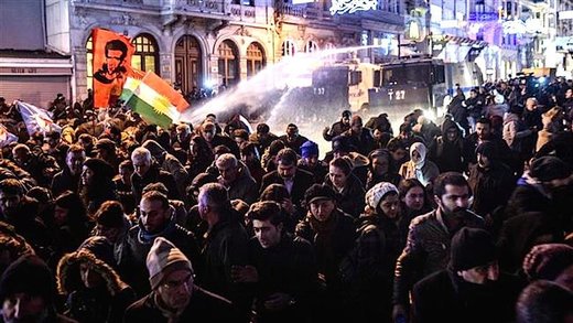 Click to enlarge Istanbul protest