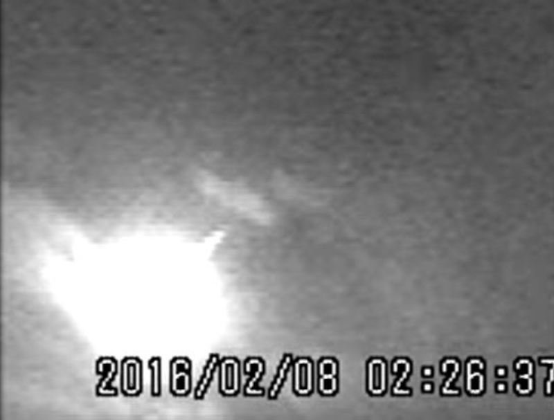 Click to enlarge Meteor fireball over Rio de Janeiro, Brazil