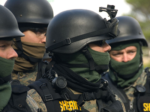 sheriff swat team