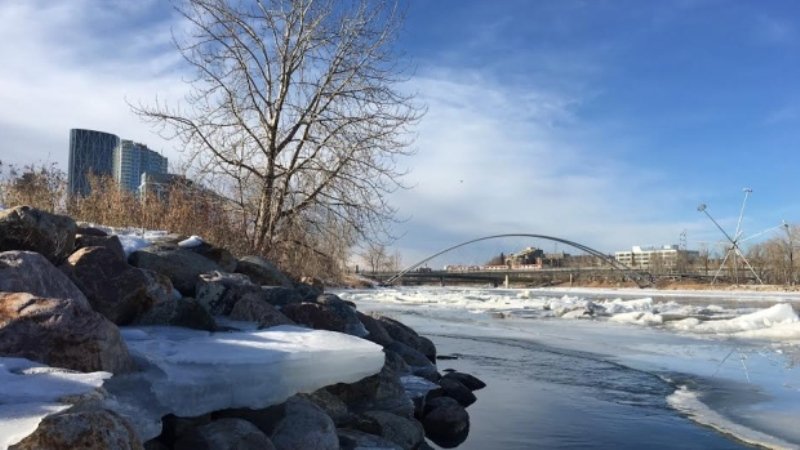 Click to enlarge record warm temperature in Calgary