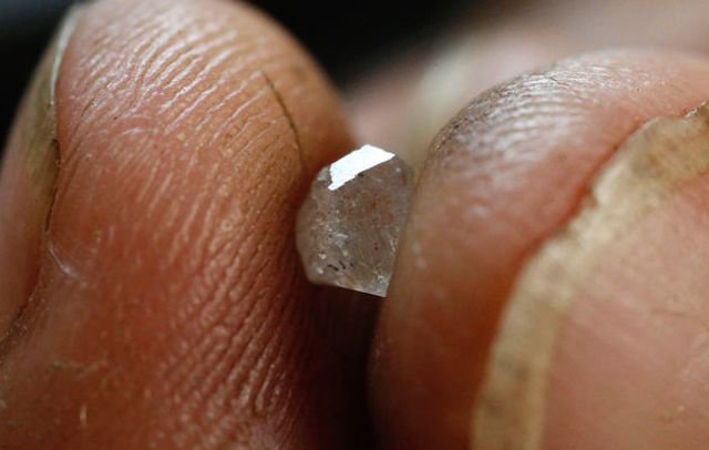 Click to enlarge blood diamond