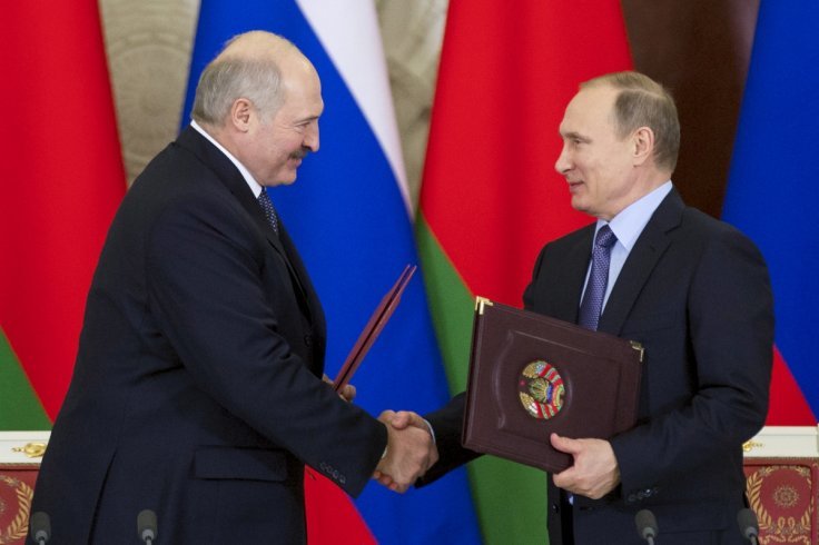 Belarus leader Alexander Lukashenko (left) meets Russian president Vladimir Putin