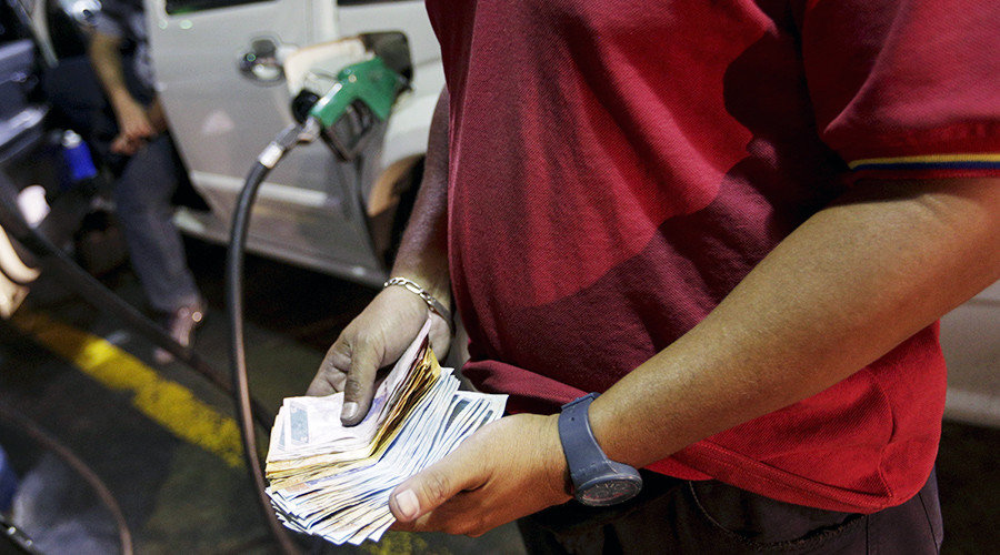 Click to enlarge Paying for gas