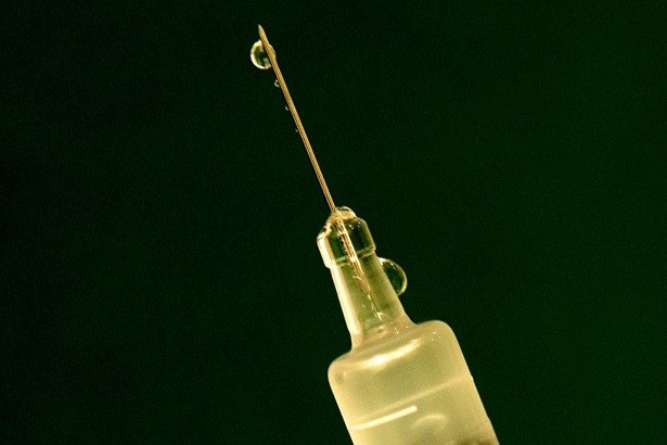 Click to enlarge anti-vaxxers