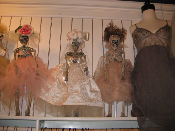 Click to enlarge Couture skeletons, San Diego