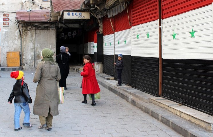 Syrians at a market in Damascus, Syria