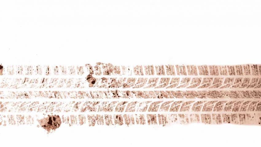 forensic evidence tire tracks