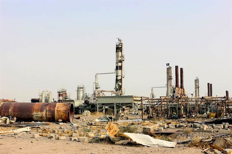 oil refinery