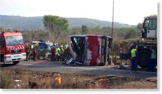 Freginals coach crash