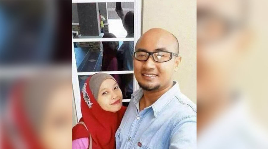 selfie with ghost
