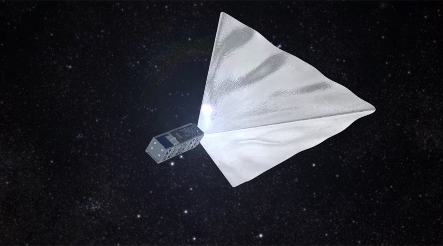 russian mayak satellite