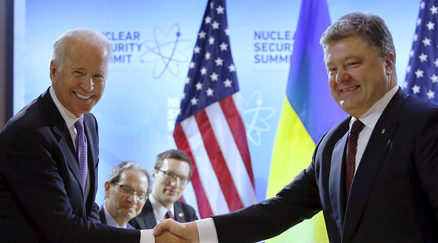 U.S. Vice President Joe Biden (L) shakes hands with Ukraine's President Petro Poroshenko