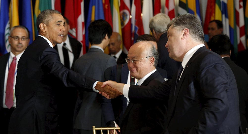 US President Barack Obama with Ukrainian Petro Poroshenko