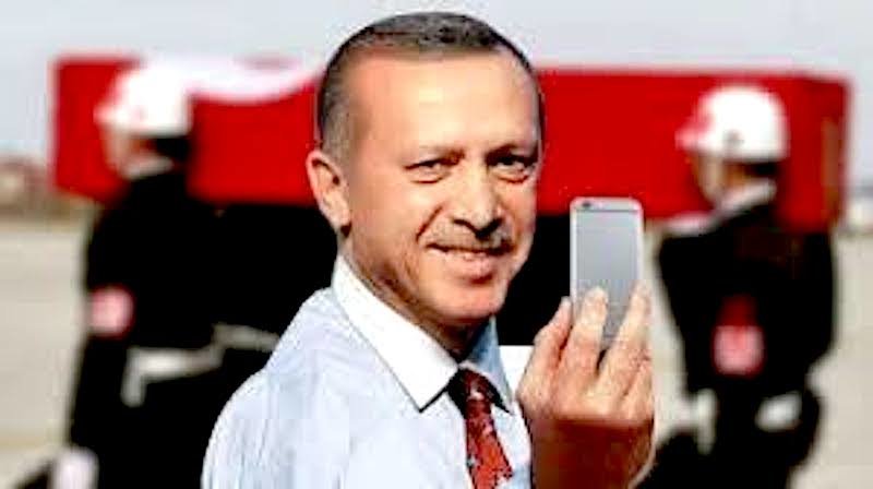 erdogan selfie