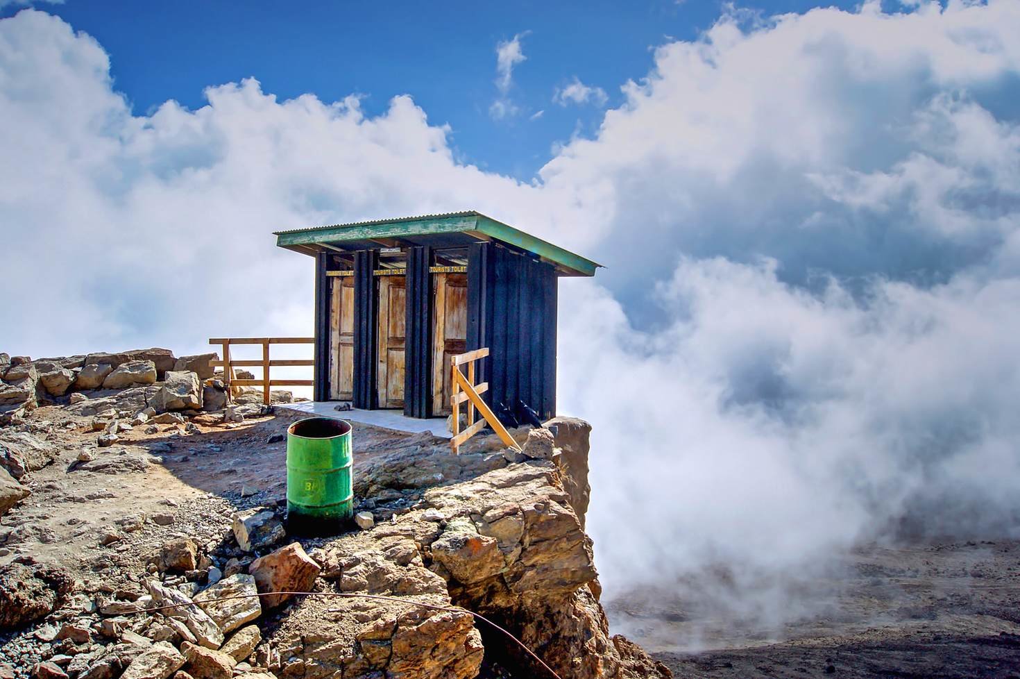 Barafu camp toilet