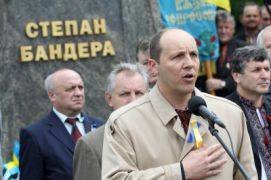 neo nazi andriy parubiy stepan bandera