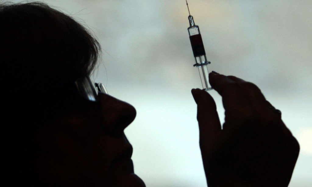 Click to enlarge vaccine needle
