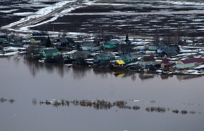Floods in Veliky Ustyug, Vologda, April 2016.