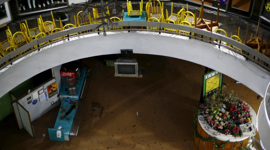 Click to enlarge Flooded commercial area