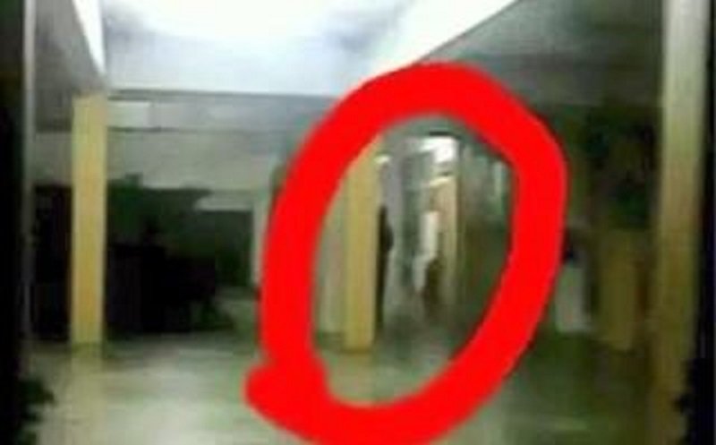 Click to enlarge Black figure