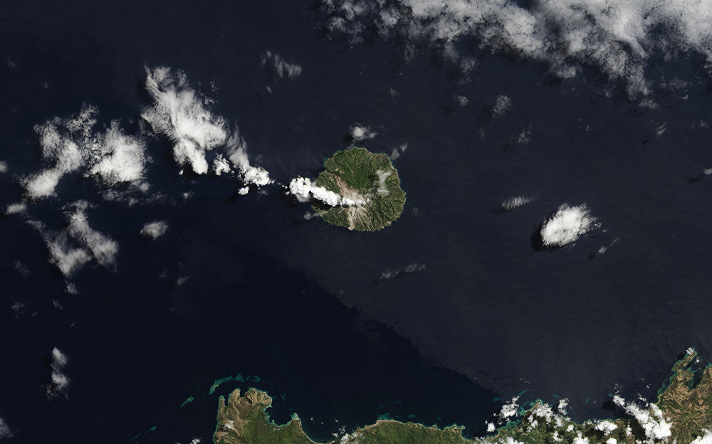 Explosive eruption at the Paluweh volcano in Indonesia