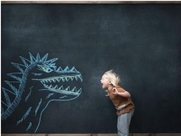 girl with dragon